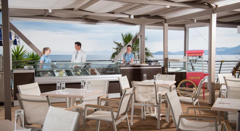 Blue Marine Resort and Spa Hotel