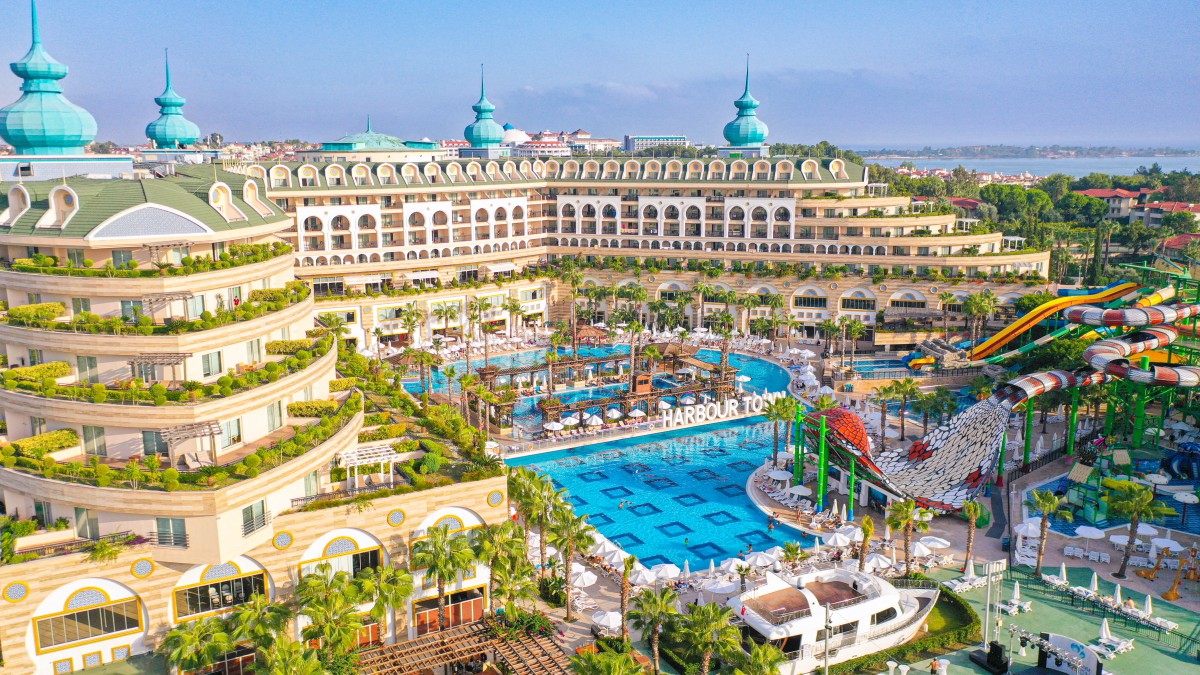 Crystal Sunset Resort And Spa