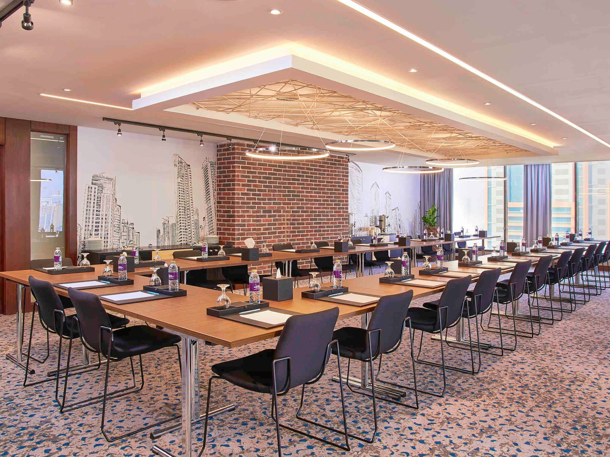 Mercure Dubai Barsha Heights Hotel Suites And Apartments