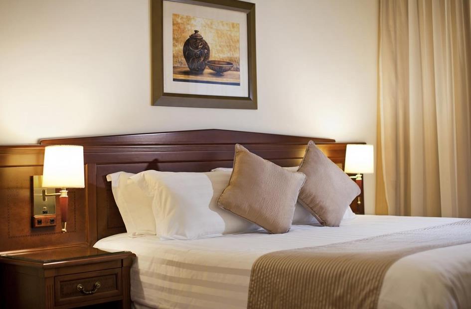 Majestic City Retreat Hotel