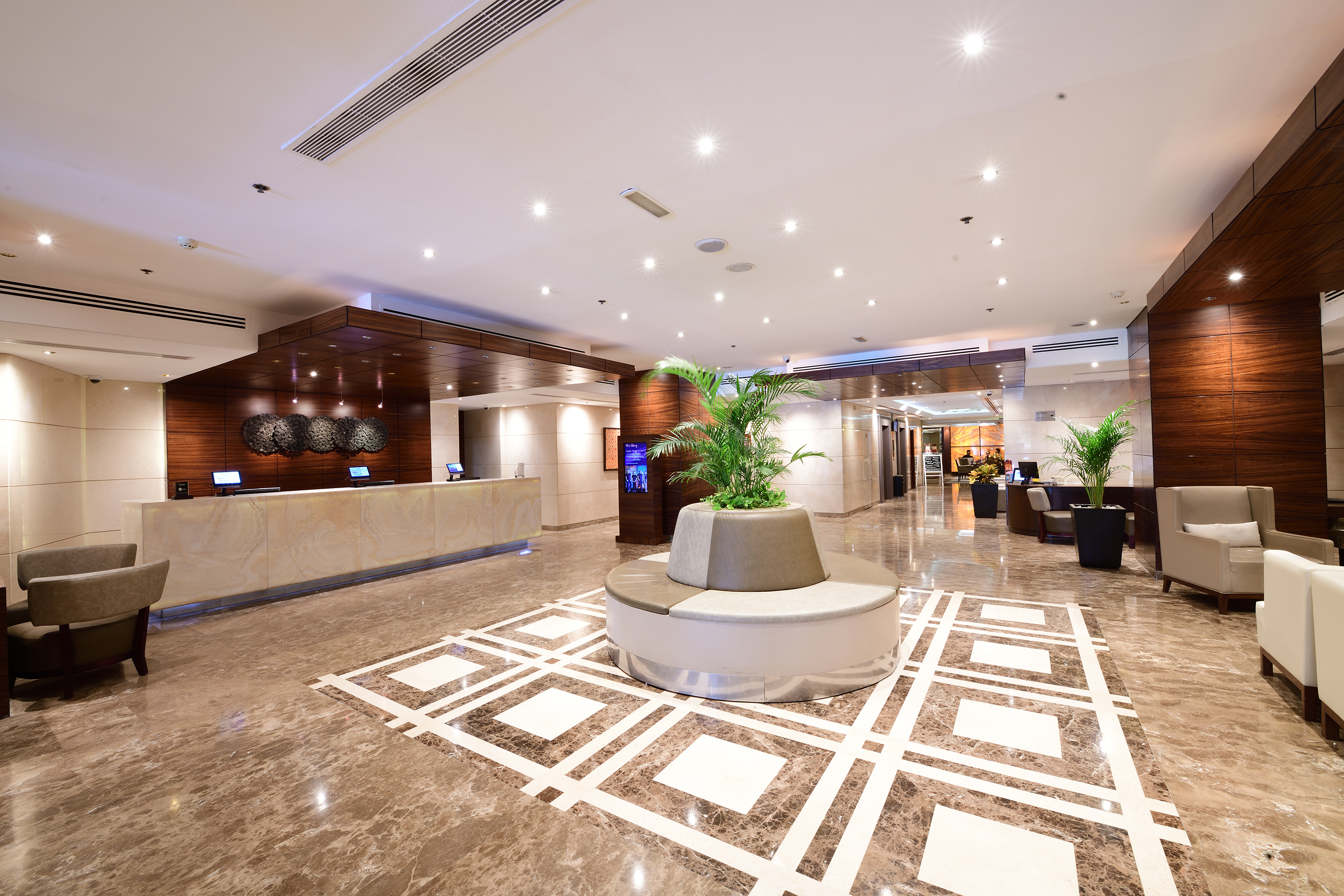 Majestic City Retreat Hotel