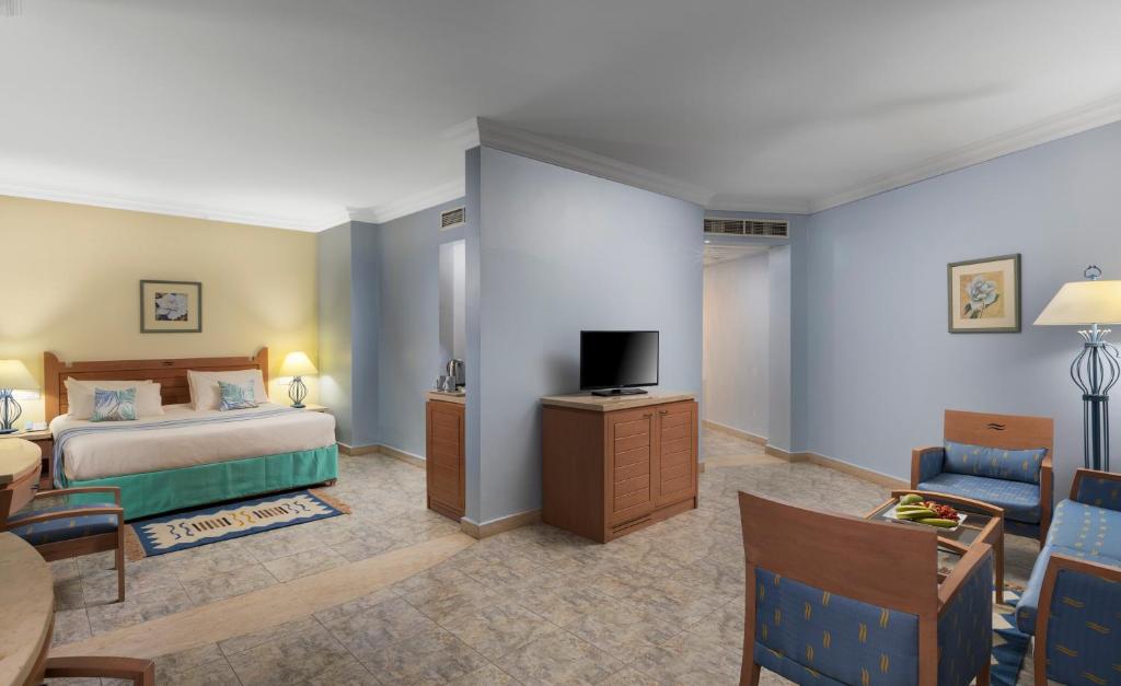 Royal Lagoons Aqua Park Resort & Spa Hurghada