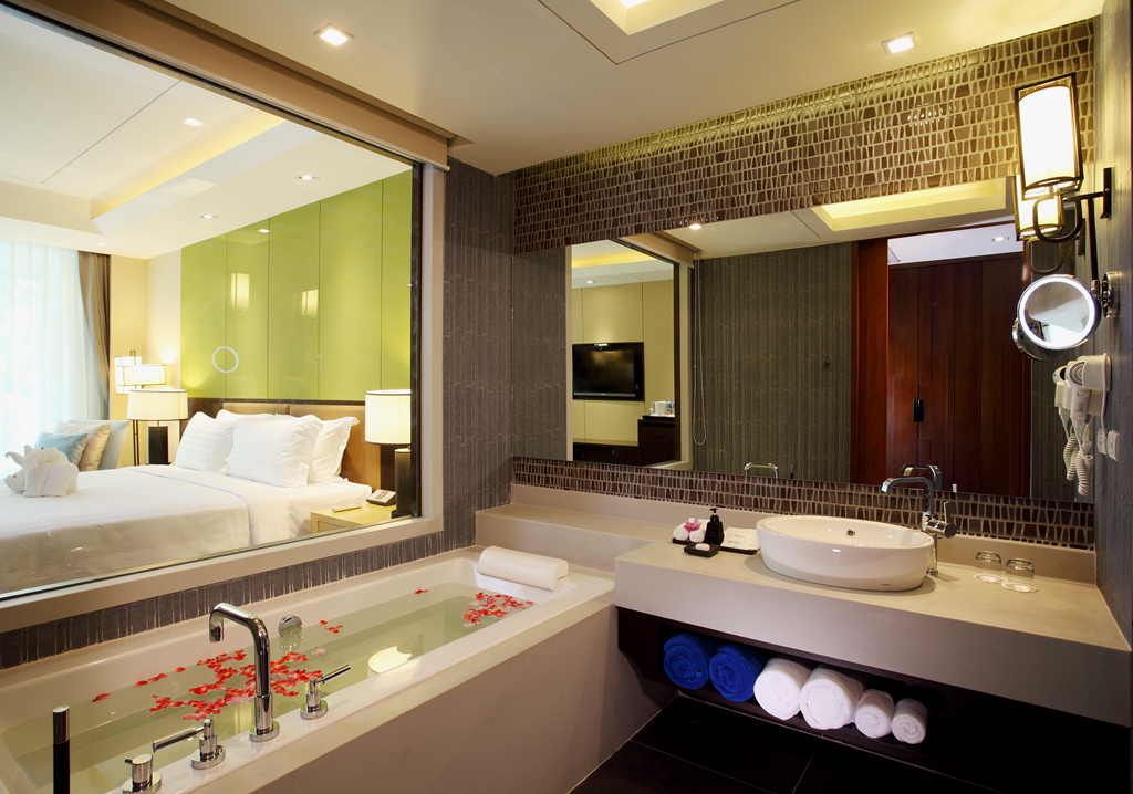 Graceland Khaolak Beach Resort — Khao Lak, Phang Nga