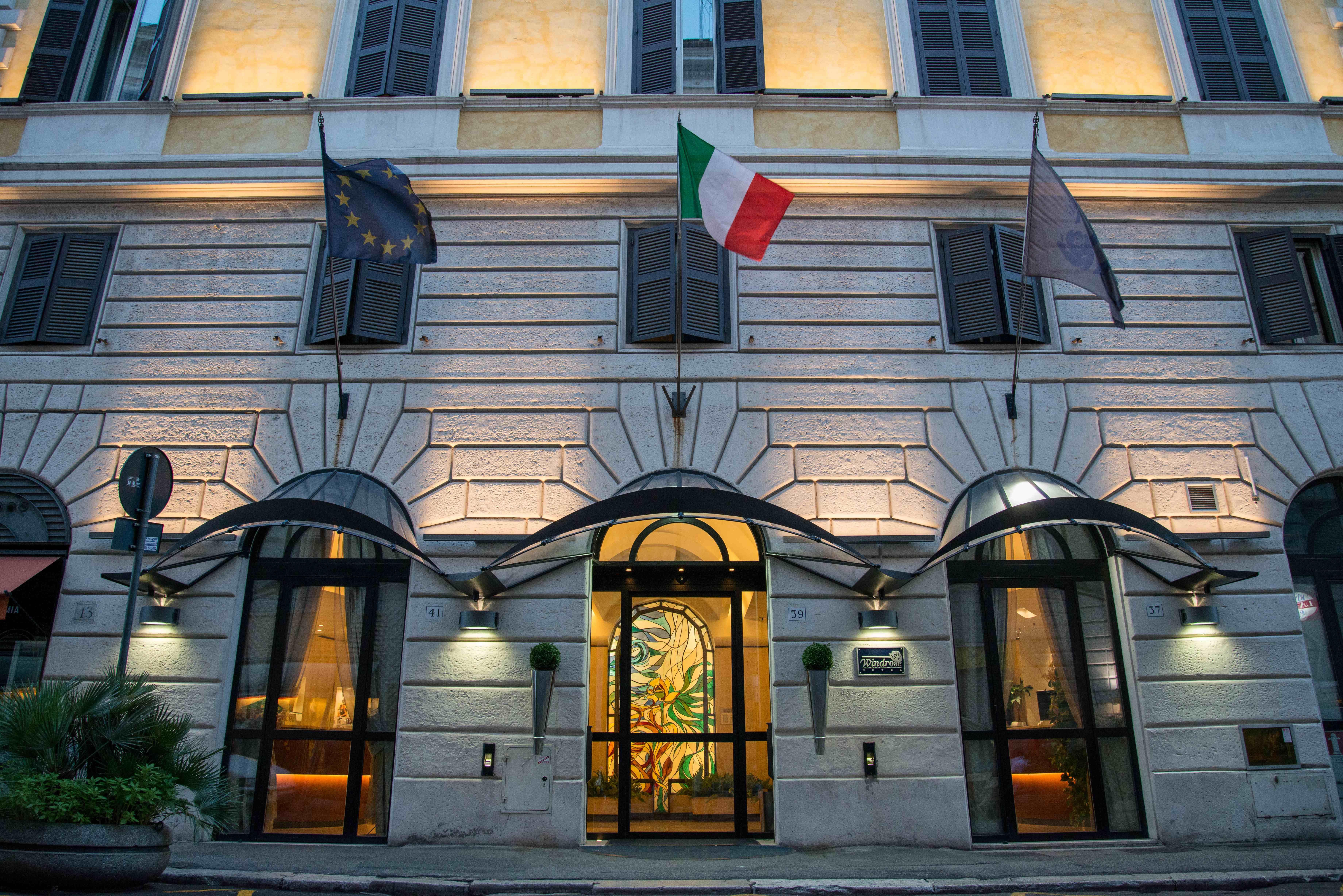 Windrose Hotel