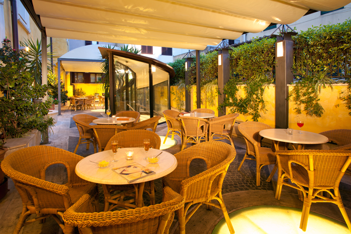 Windrose Hotel