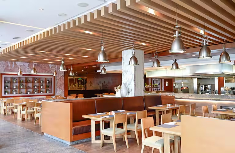 DoubleTree by Hilton Hotel Dubai – Jumeirah Beach