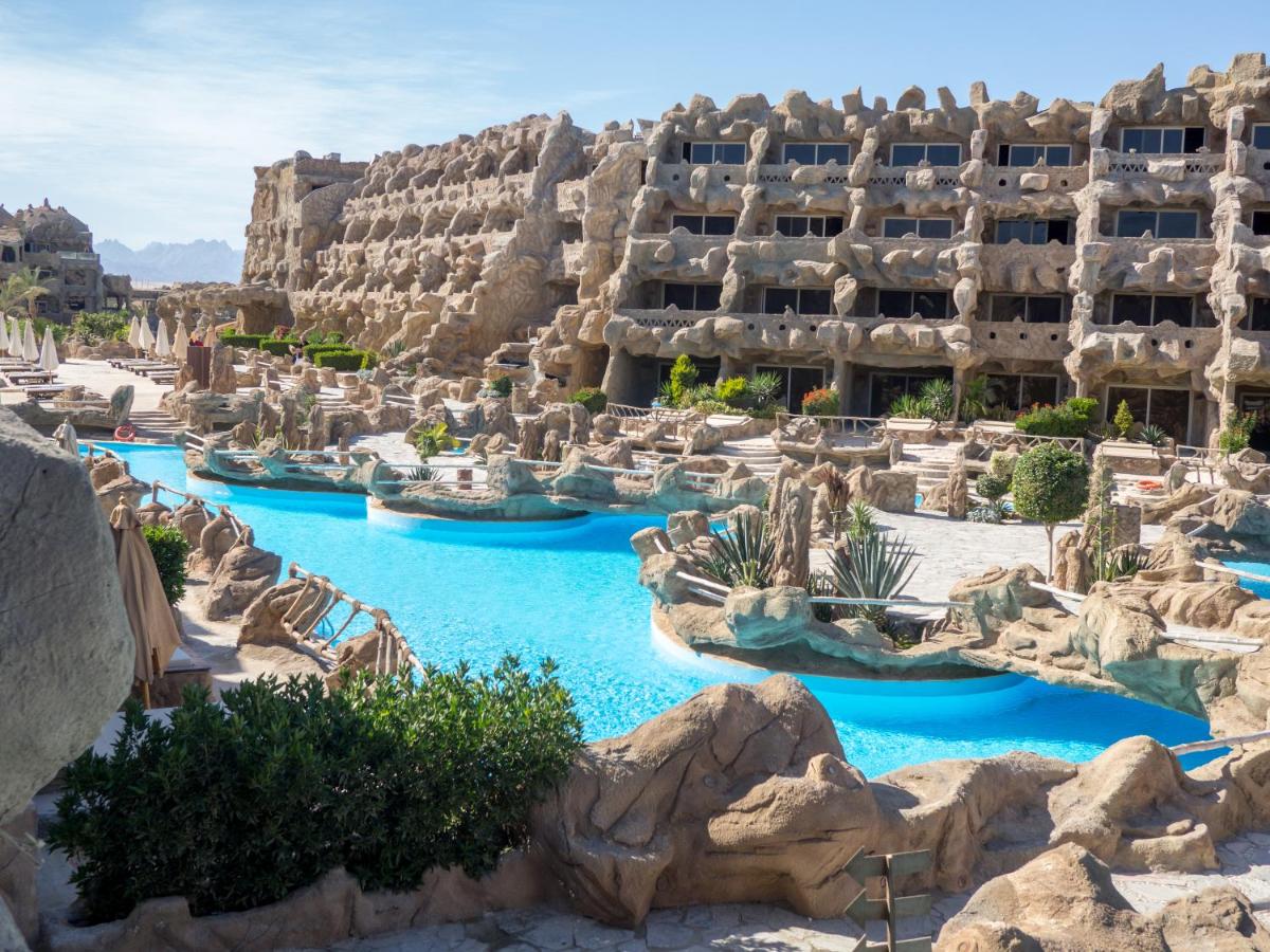 Caves Beach Resort (Adults Only+16)