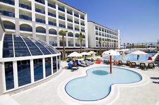 Port River Hotel