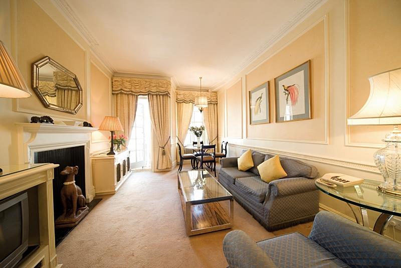 44 Curzon Street Apartments