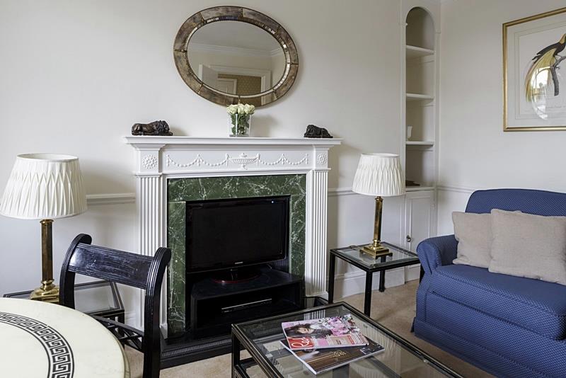 44 Curzon Street Apartments