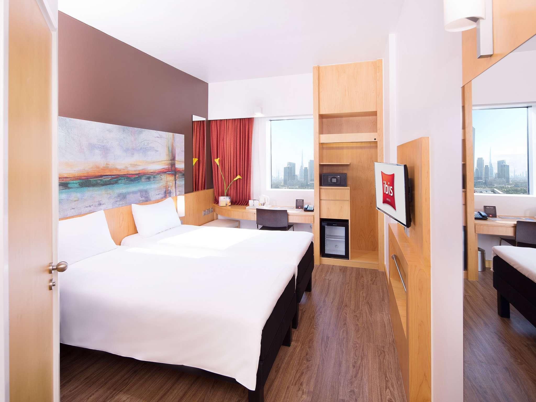Ibis One Central