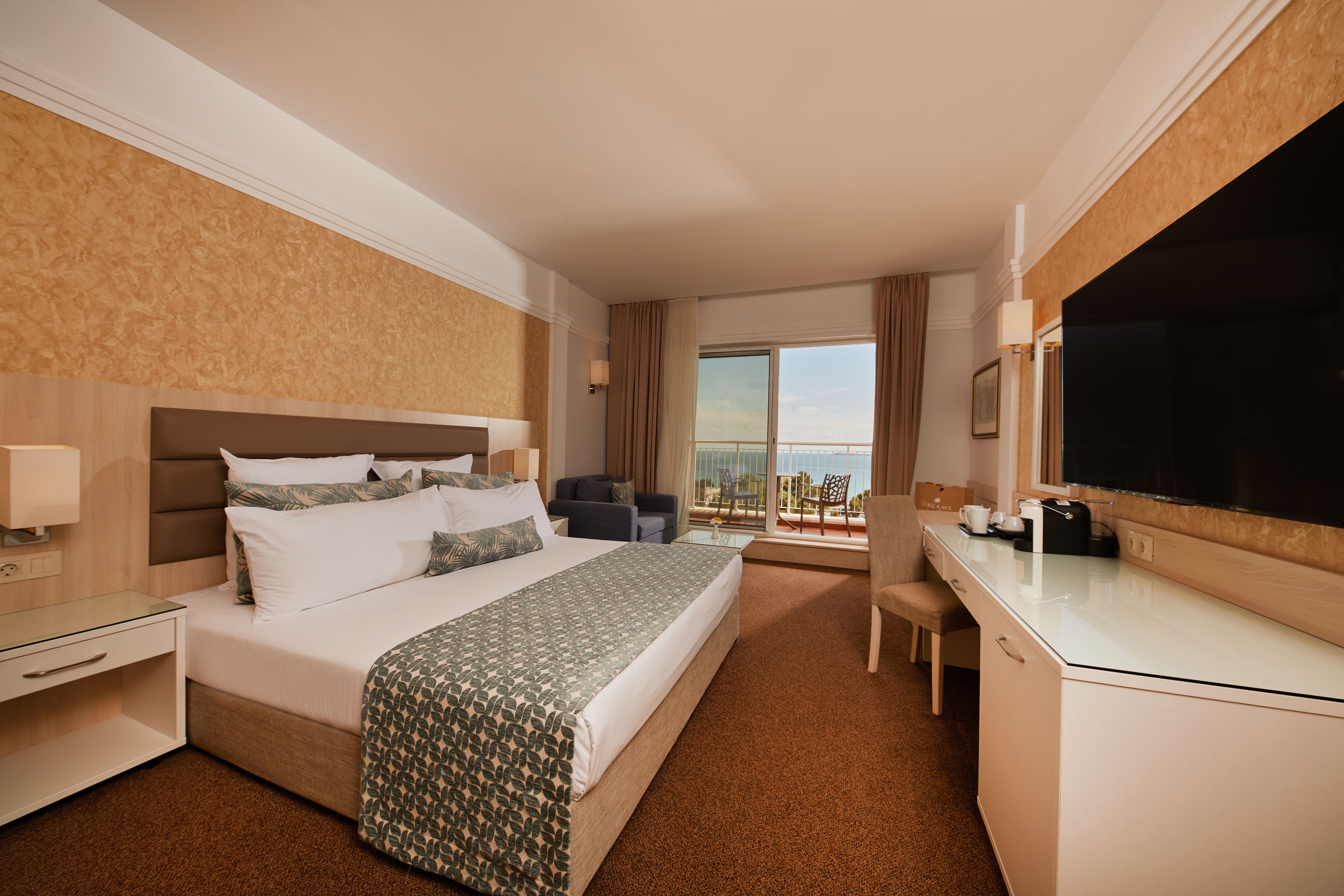 Dreams Sunny Beach Resort & Spa
