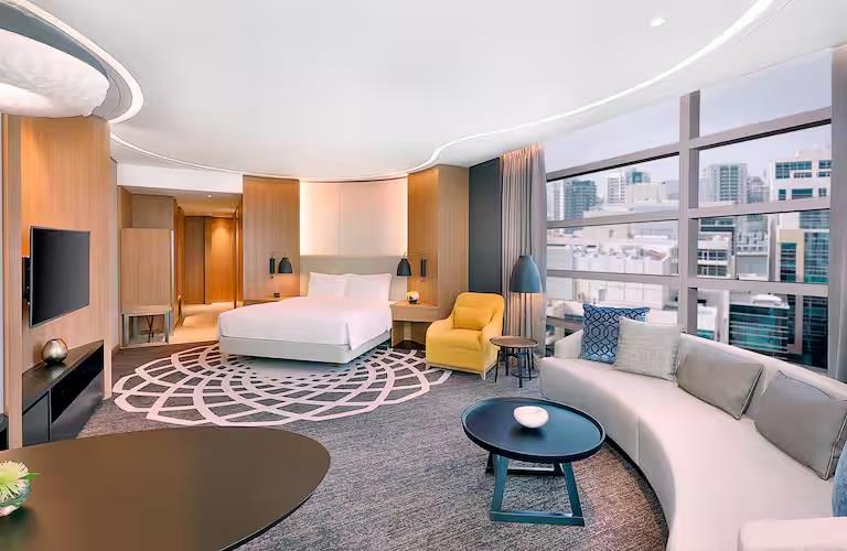 DoubleTree by Hilton Dubai - Business Bay