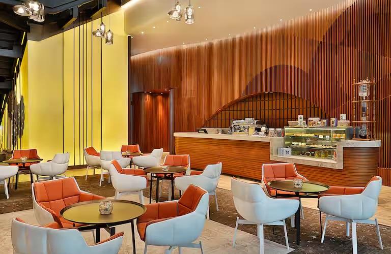 DoubleTree by Hilton Dubai - Business Bay
