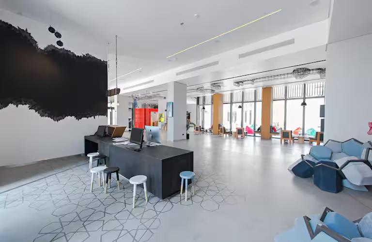 Hampton by Hilton Dubai Al Seef