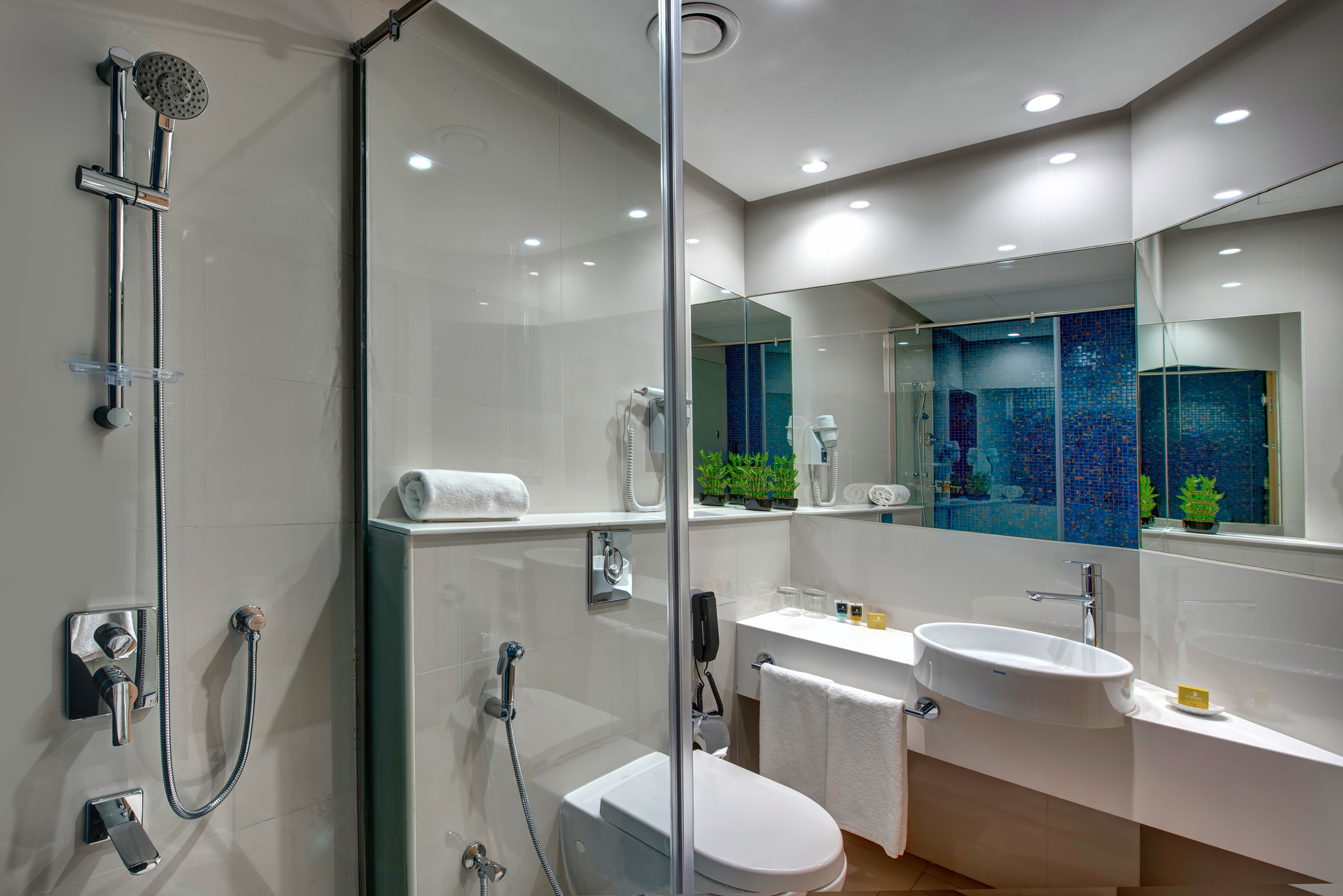 Al Khoory Inn Hotel