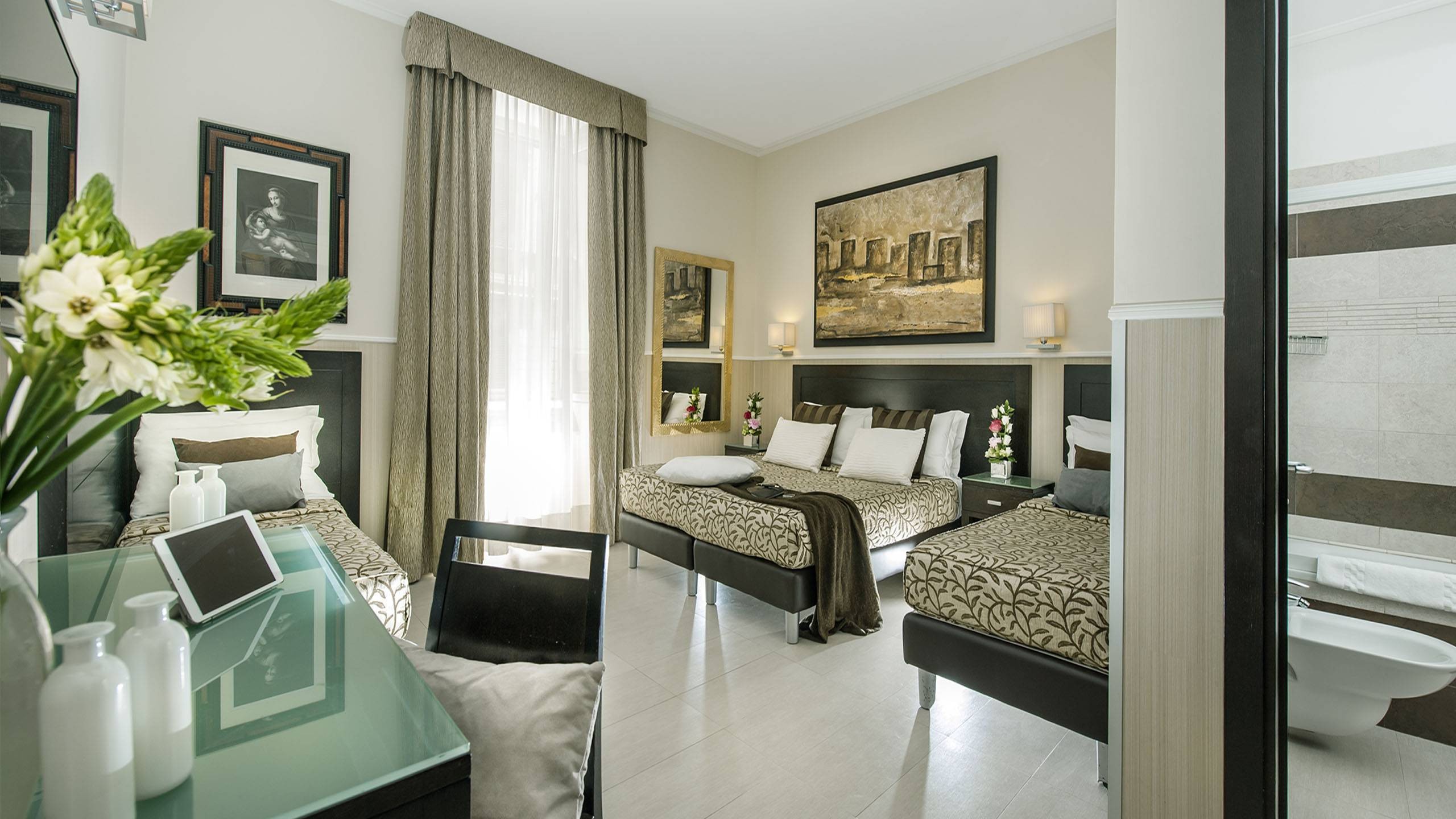 Yes Hotel