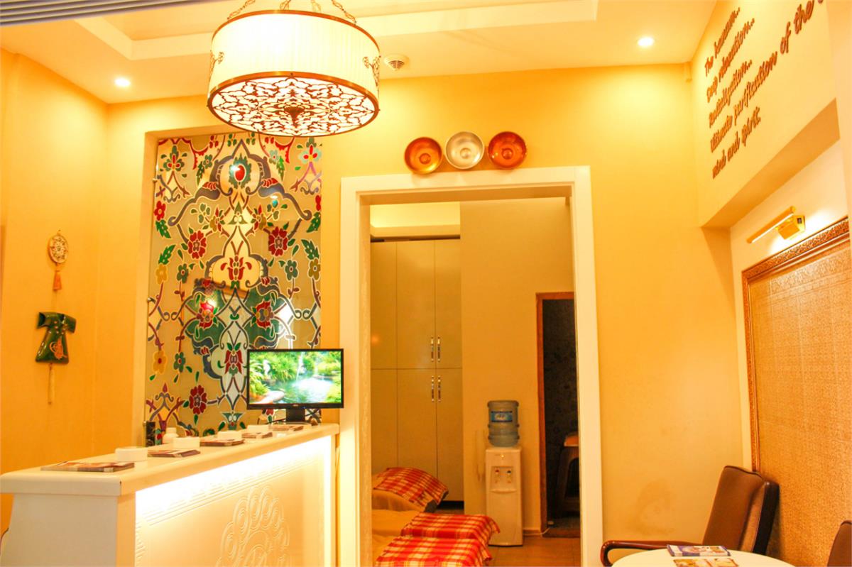 Ark Suite Hotel